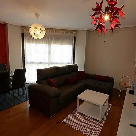 Apartamento , Wifi Y Garaje Cerca Del Centro 奥维耶多