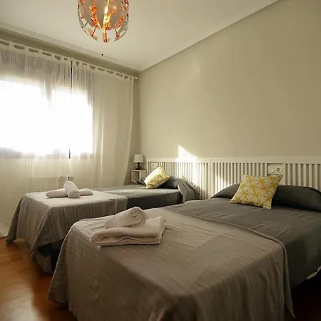 Apartamento , Wifi Y Garaje Cerca Del Centro